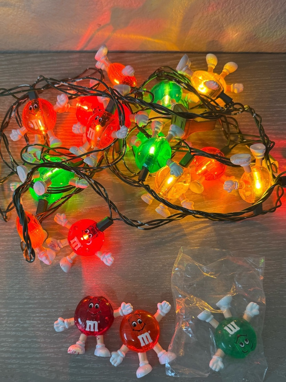 Vintage M&M MM Christmas Happy Lights Miniature String Light Covers 1990s Set 20
